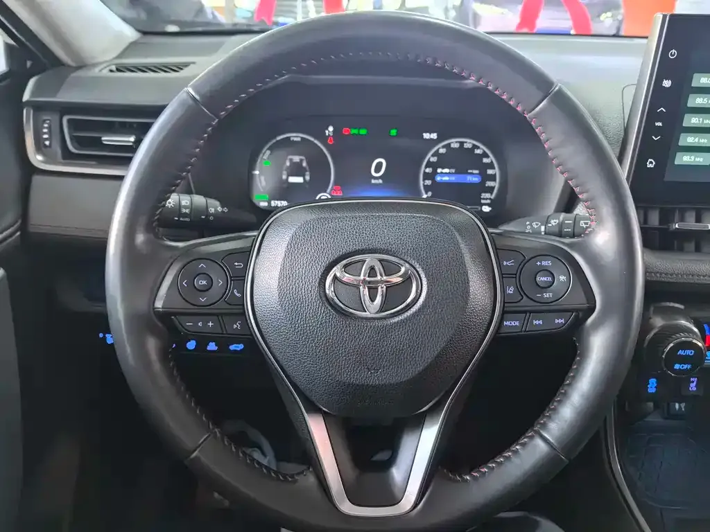 Toyota Wildlander New Energy 2022 из CN, фото 3
