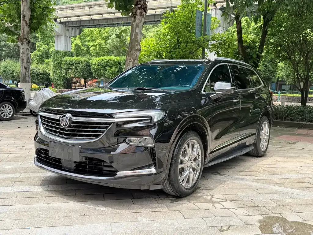 Buick Enclave — фото 1