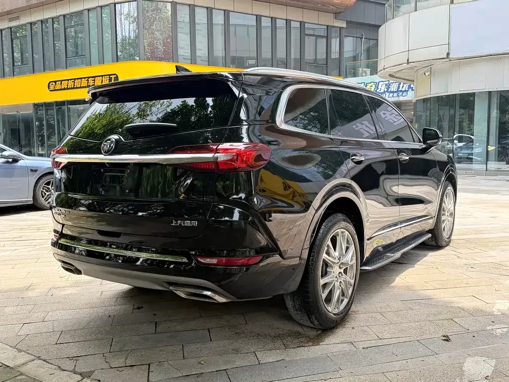Buick Enclave — фото 2