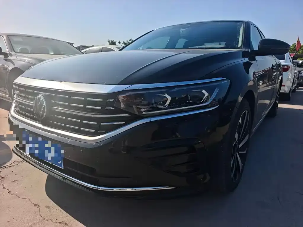 Volkswagen Passat — фото 3