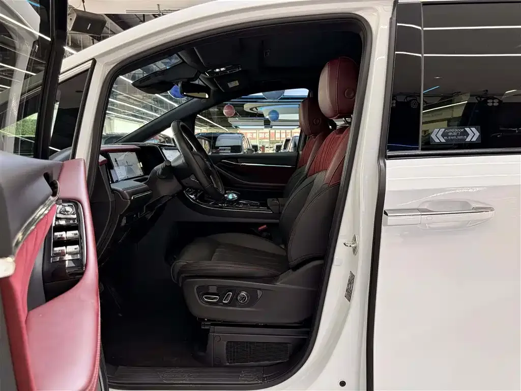 GAC Motor Trumpchi M8 2023 из CN, фото 6