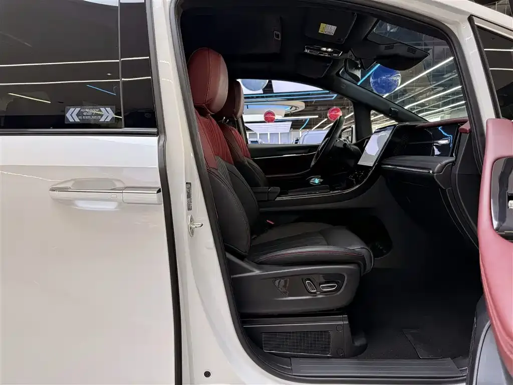 GAC Motor Trumpchi M8 2023 из CN, фото 3