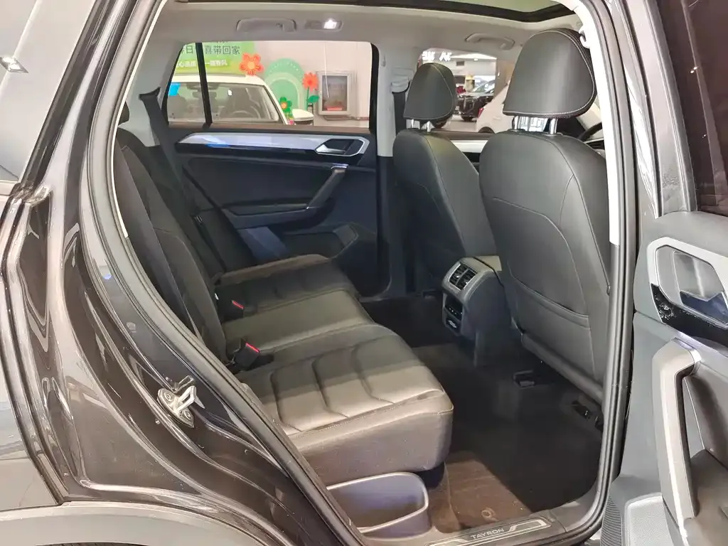 Volkswagen Tayron 2021 из CN, фото 4
