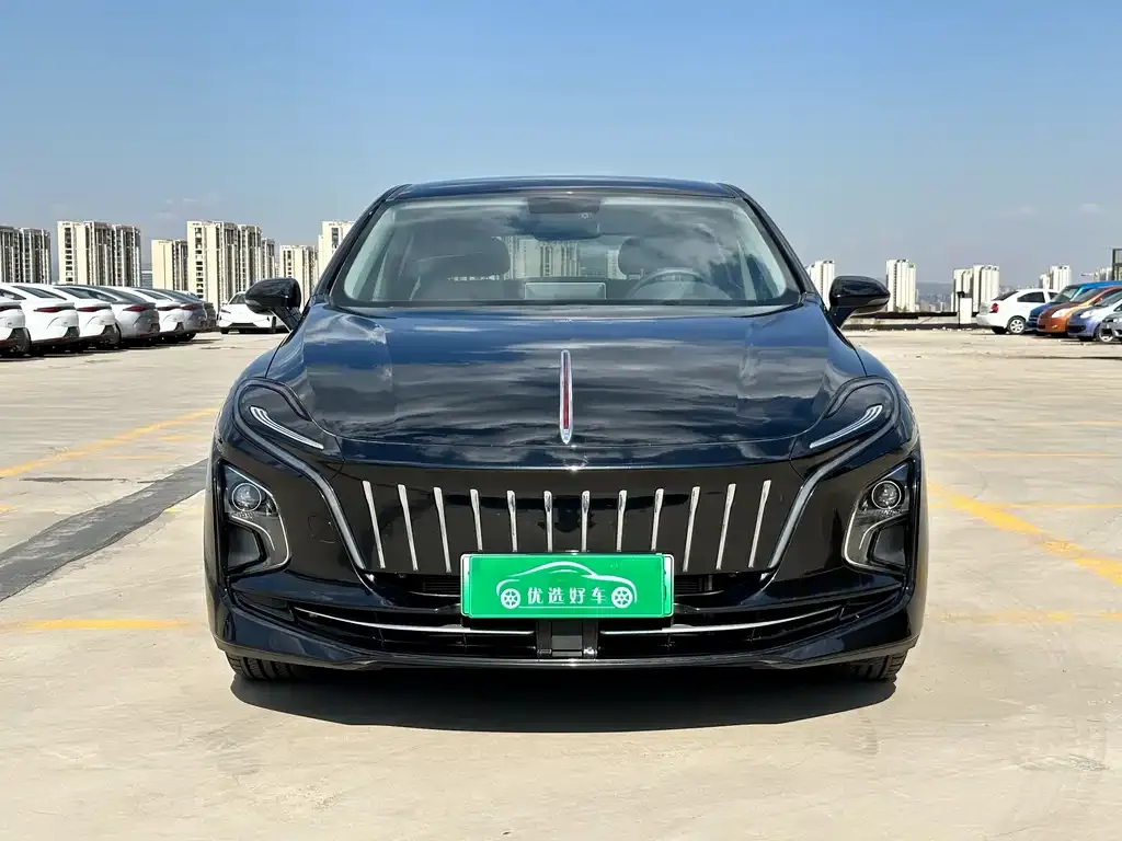 Hongqi E-QM5 — фото 5
