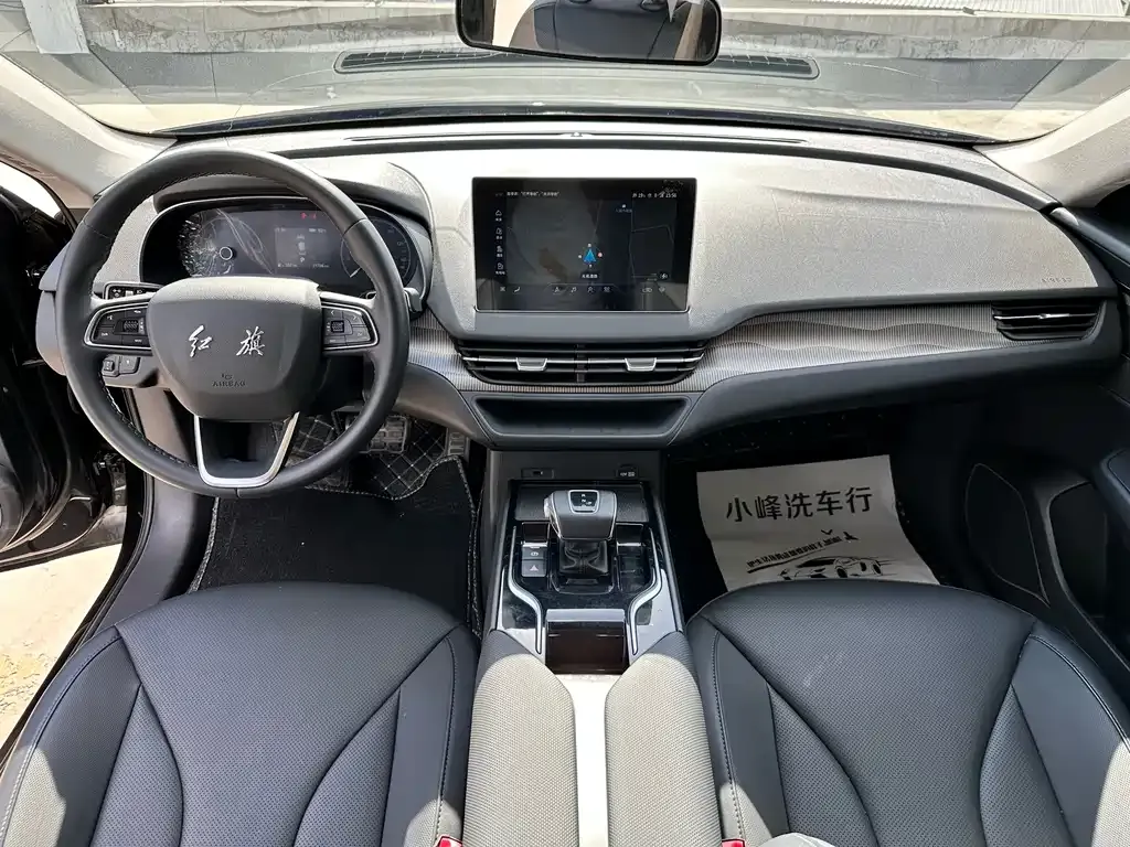 Hongqi E-QM5 — фото 6