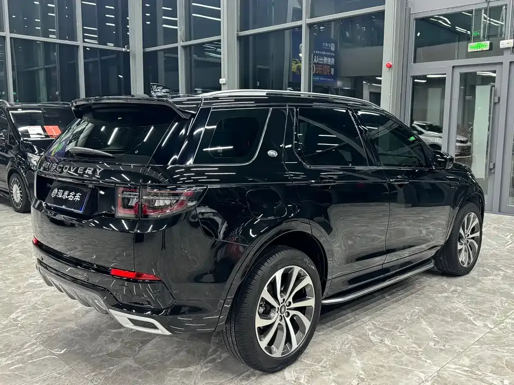 Land Rover Discovery Sport — фото 10