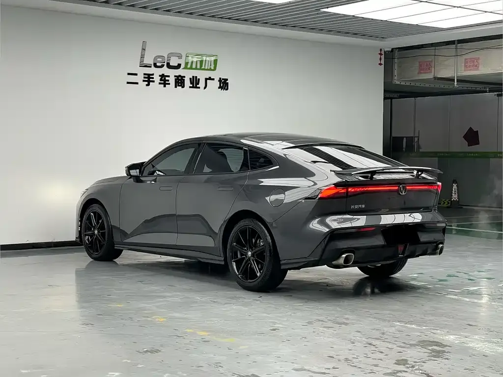 Changan UNI-V 2023 из CN, фото 8