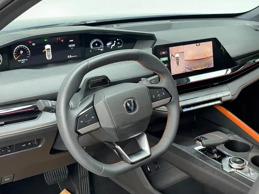 Changan UNI-V 2023 из CN, фото 10