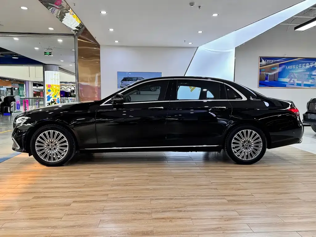 Mercedes-Benz E-Class 2023 из CN, фото 6