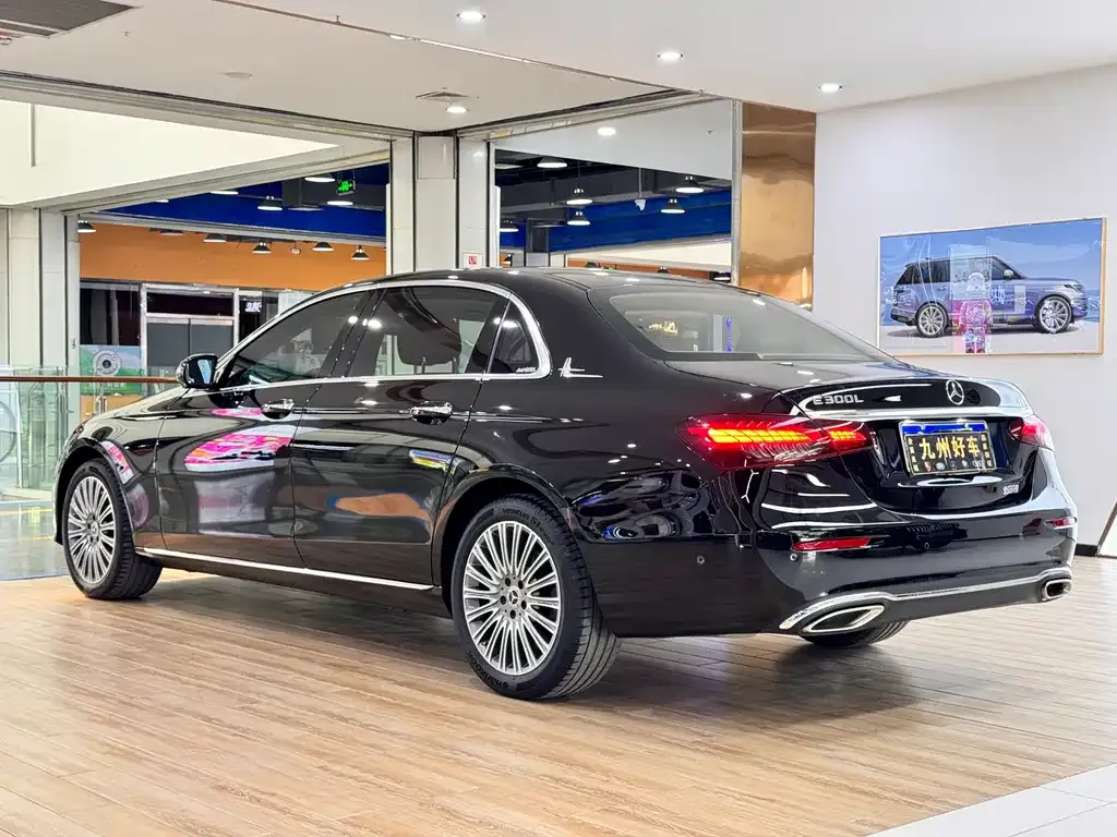 Mercedes-Benz E-Class 2023 из CN, фото 7