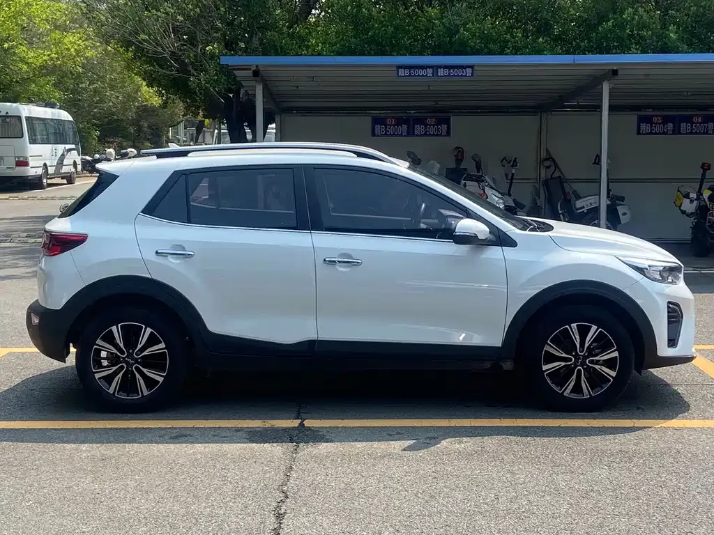 Kia KX1 2022 из CN, фото 10
