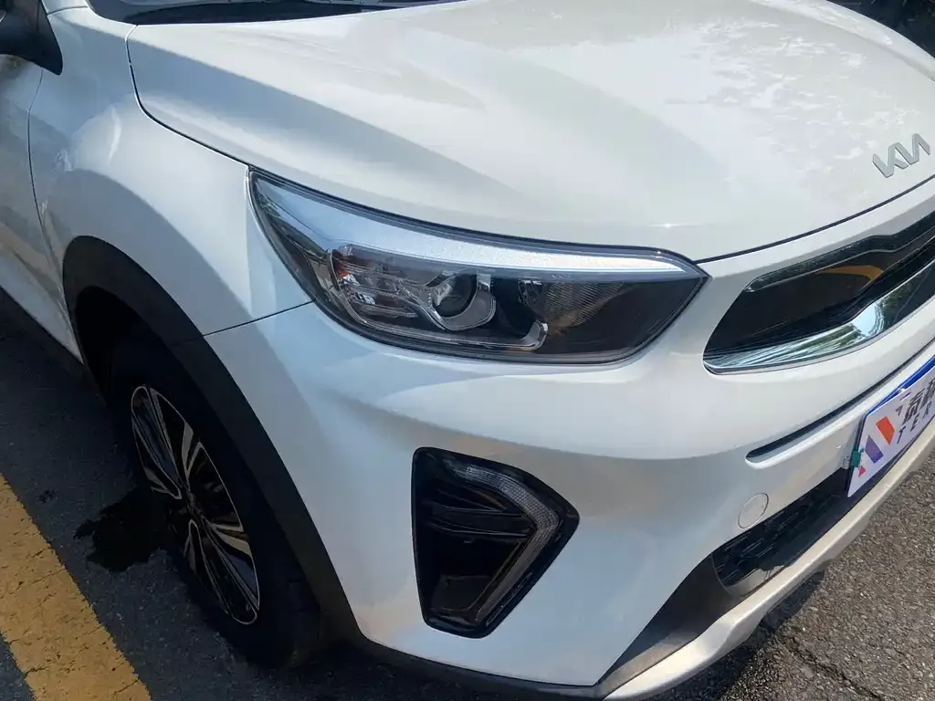 Kia KX1 2022 из CN, фото 8