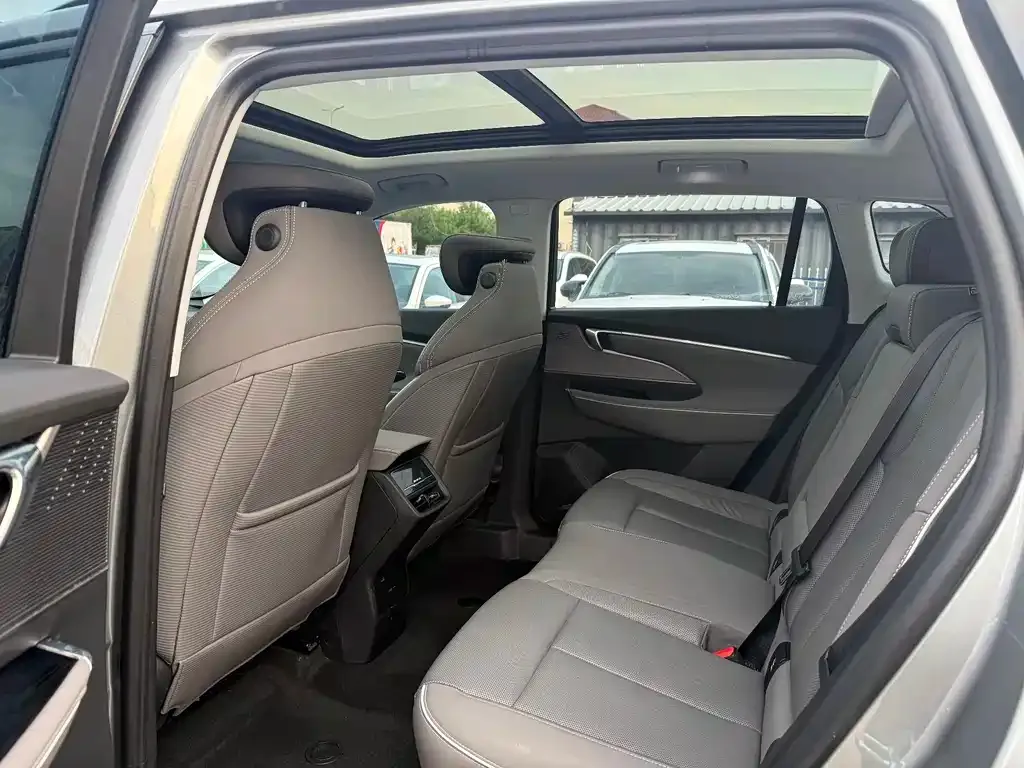 Buick E5 2024 из CN, фото 7