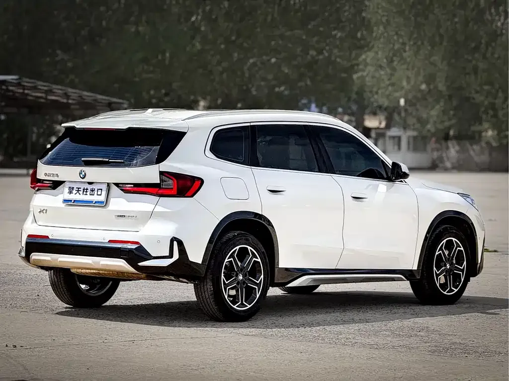 BMW X1 — фото 3