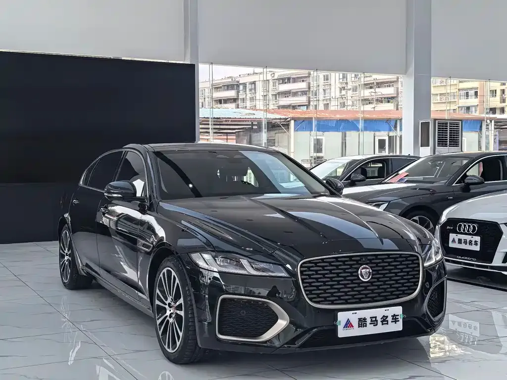 Jaguar XFL — фото 10