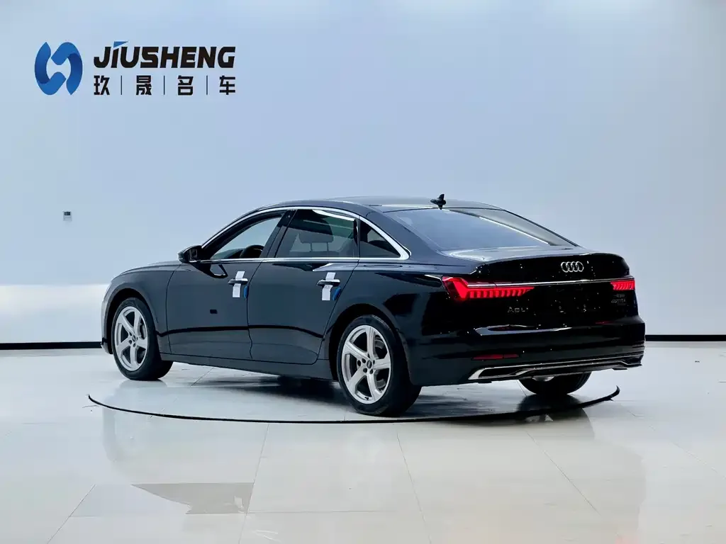 Audi A6L — фото 2