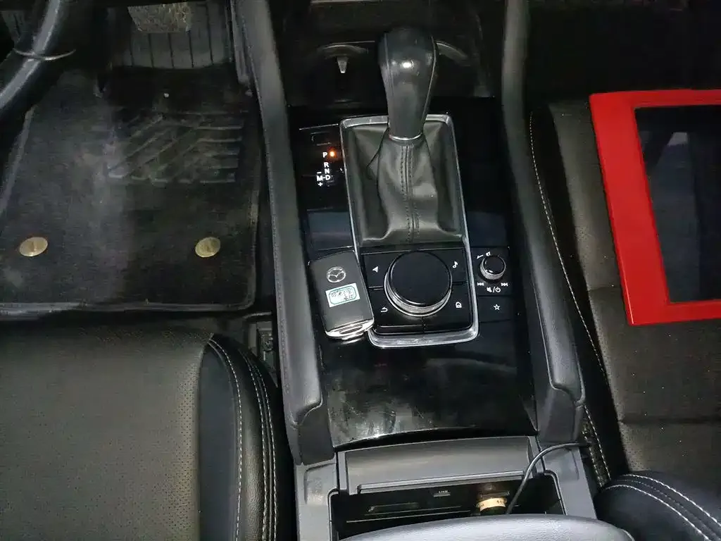 Mazda 3 Axela 2021 из CN, фото 7