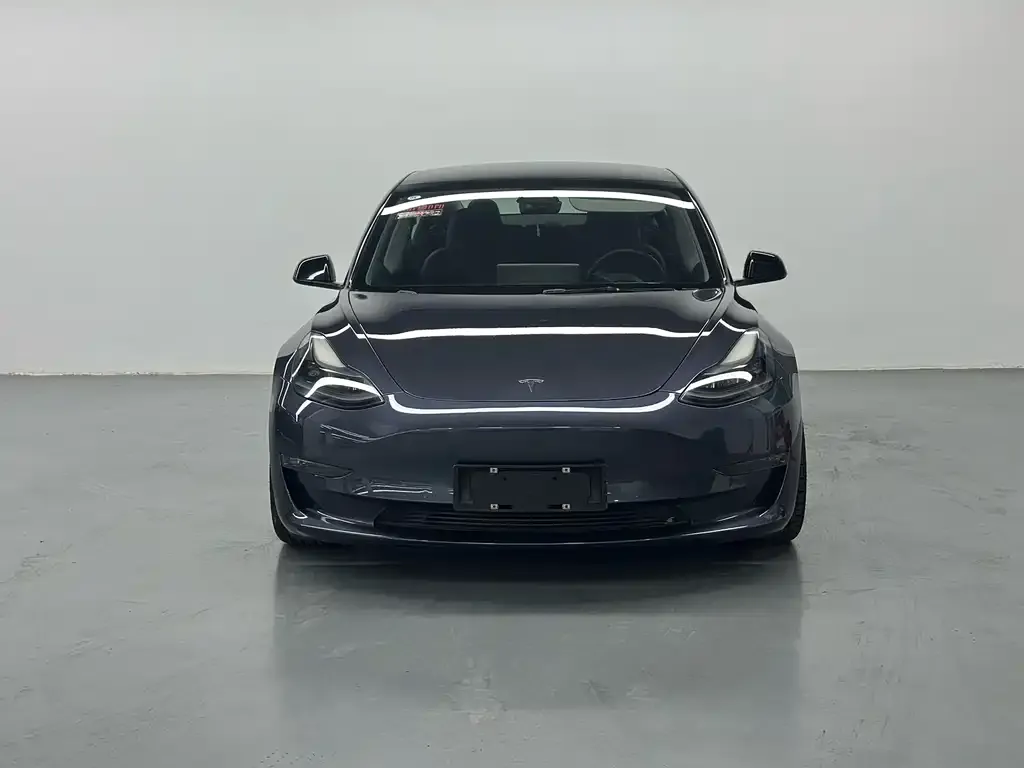 Tesla Model 3 — фото 4