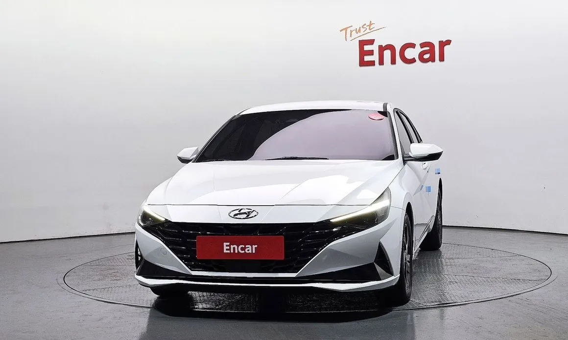 Hyundai AVANTE — фото 2