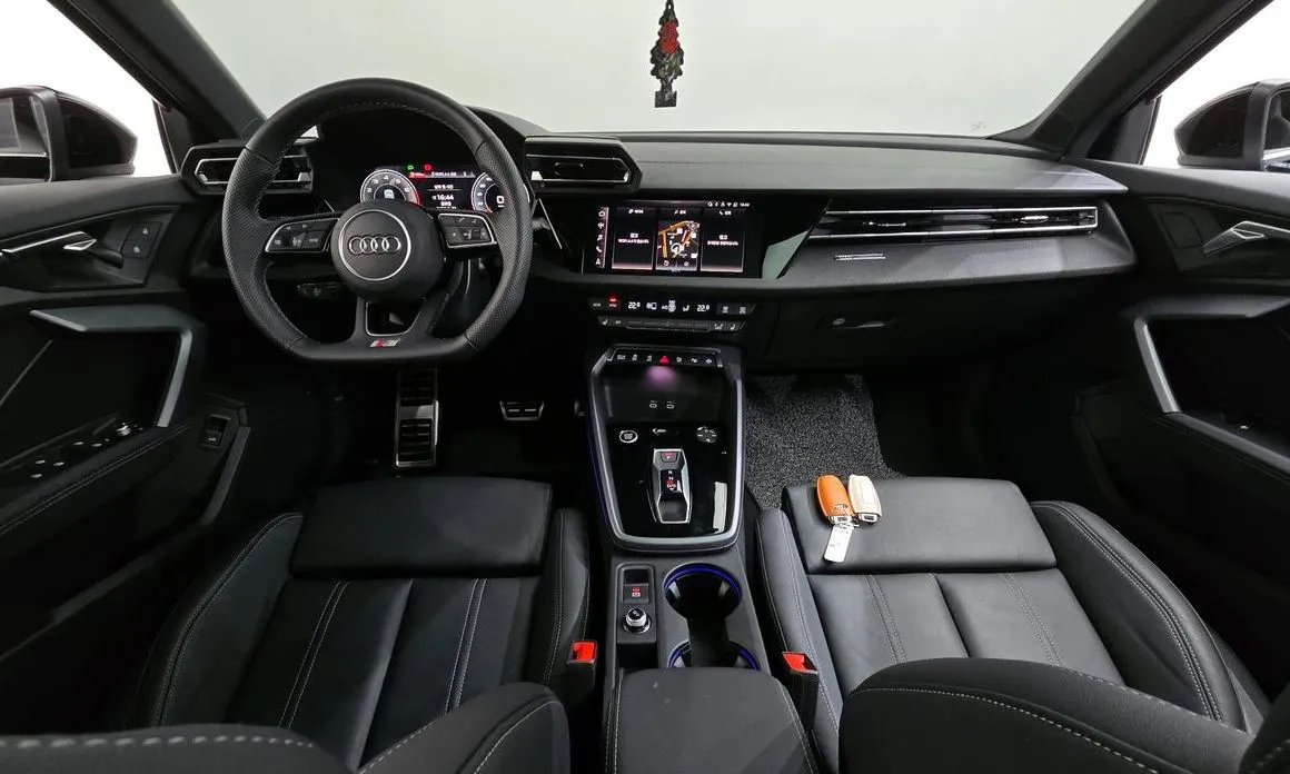 Audi A3 — фото 8