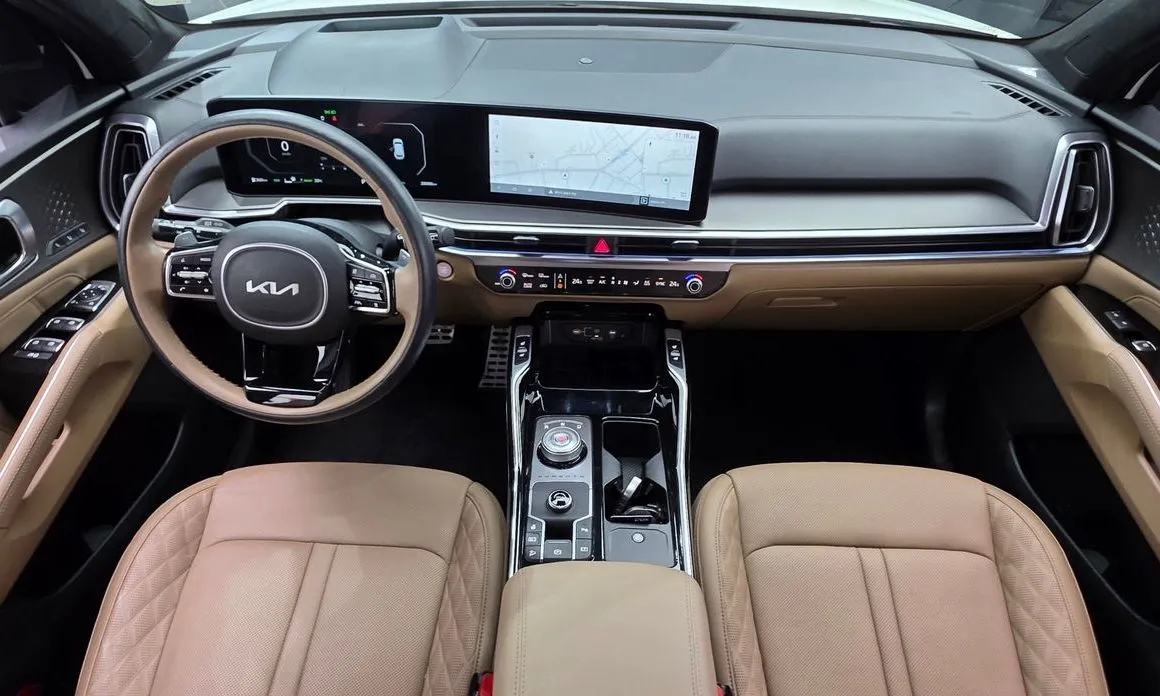 Kia Sorento — фото 10