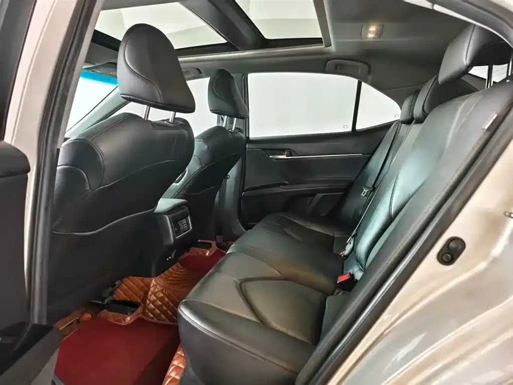 Toyota Camry 2022 из CN, фото 6