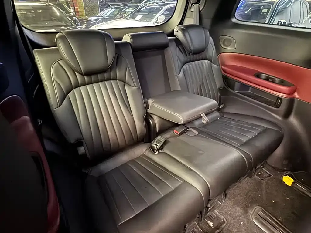 GAC Motor Trumpchi M8 — фото 3