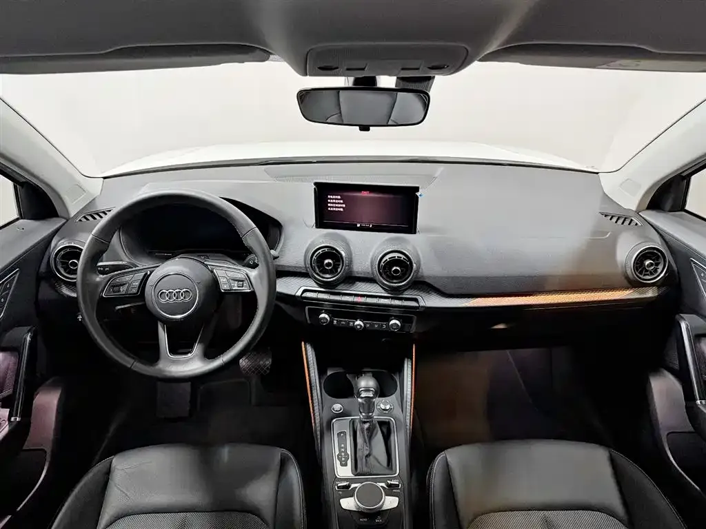 Audi Q2L e-tron 2021 из CN, фото 10