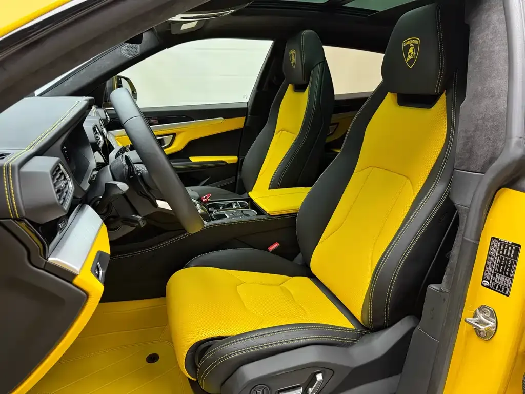 Lamborghini Urus — фото 8