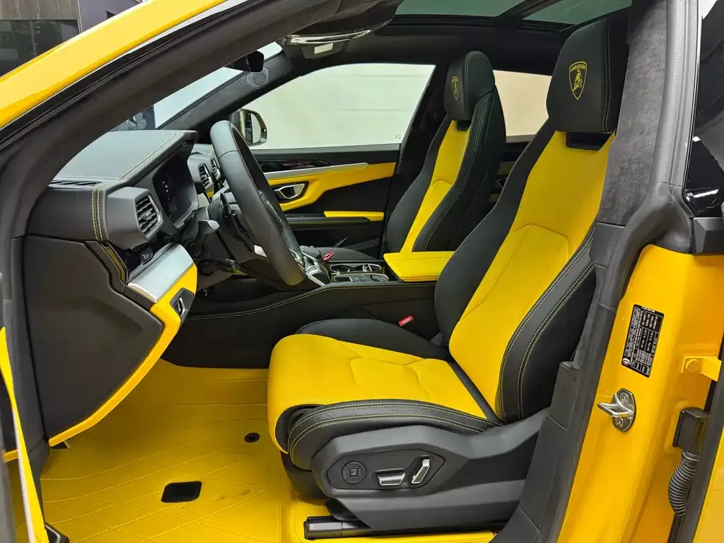Lamborghini Urus — фото 4