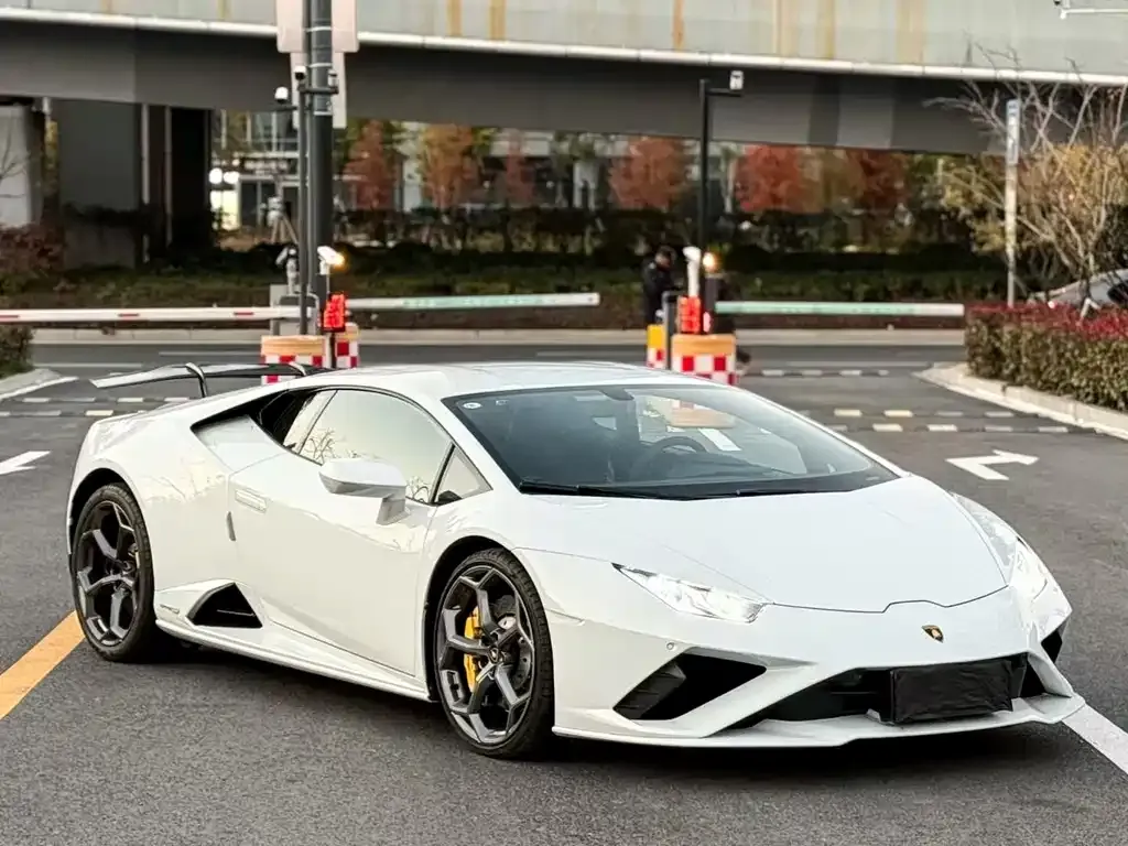 Lamborghini Huracan 2021 из CN, фото 5