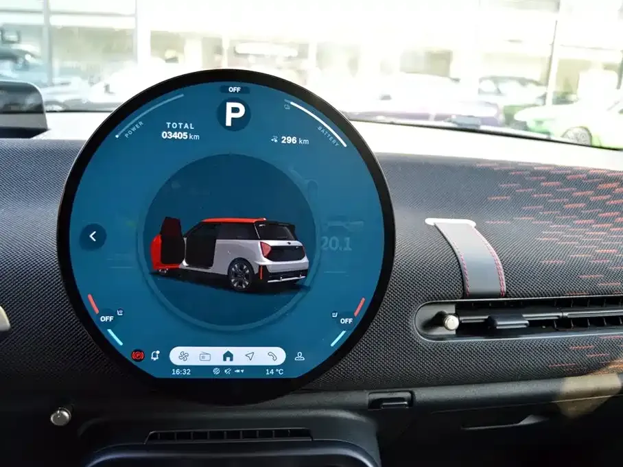 MINI JCW Electric 2025 из CN, фото 3