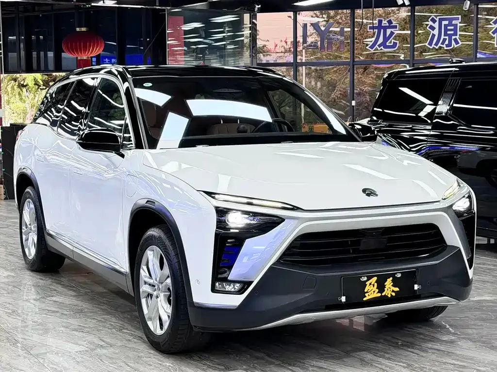 NIO ES8 — фото 6