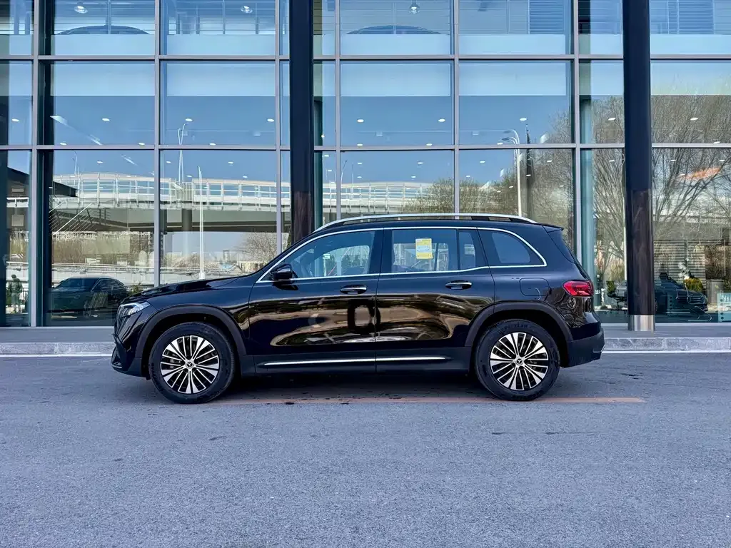 Mercedes-Benz EQB 2025 из CN, фото 3
