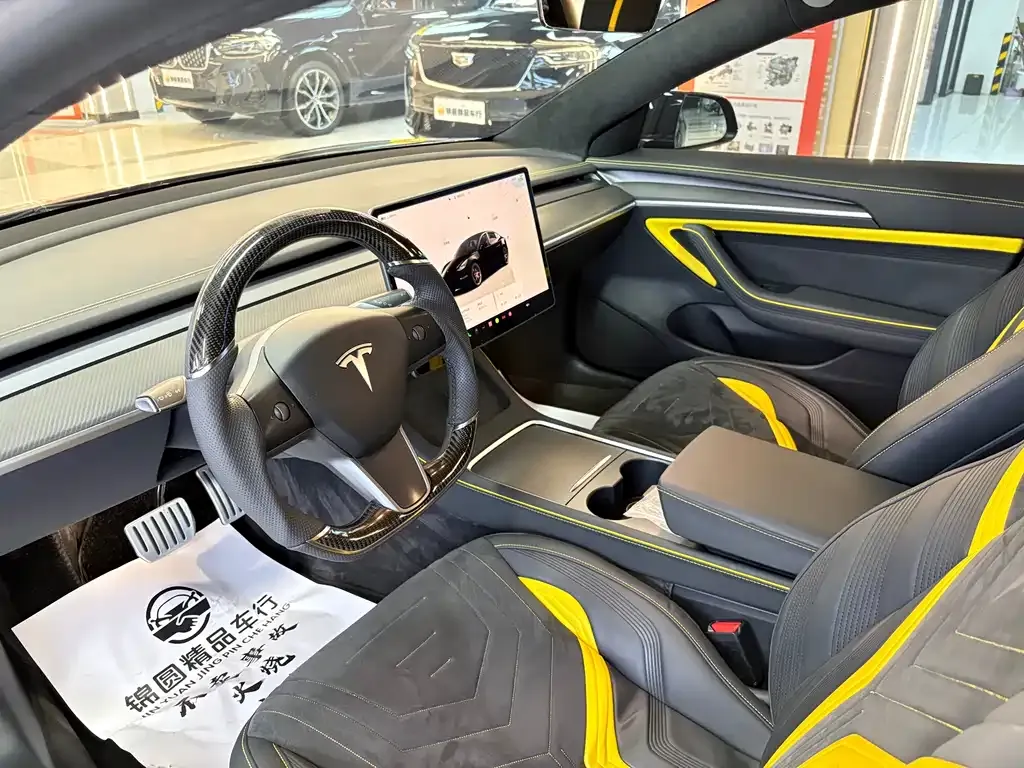Tesla Model 3 — фото 2