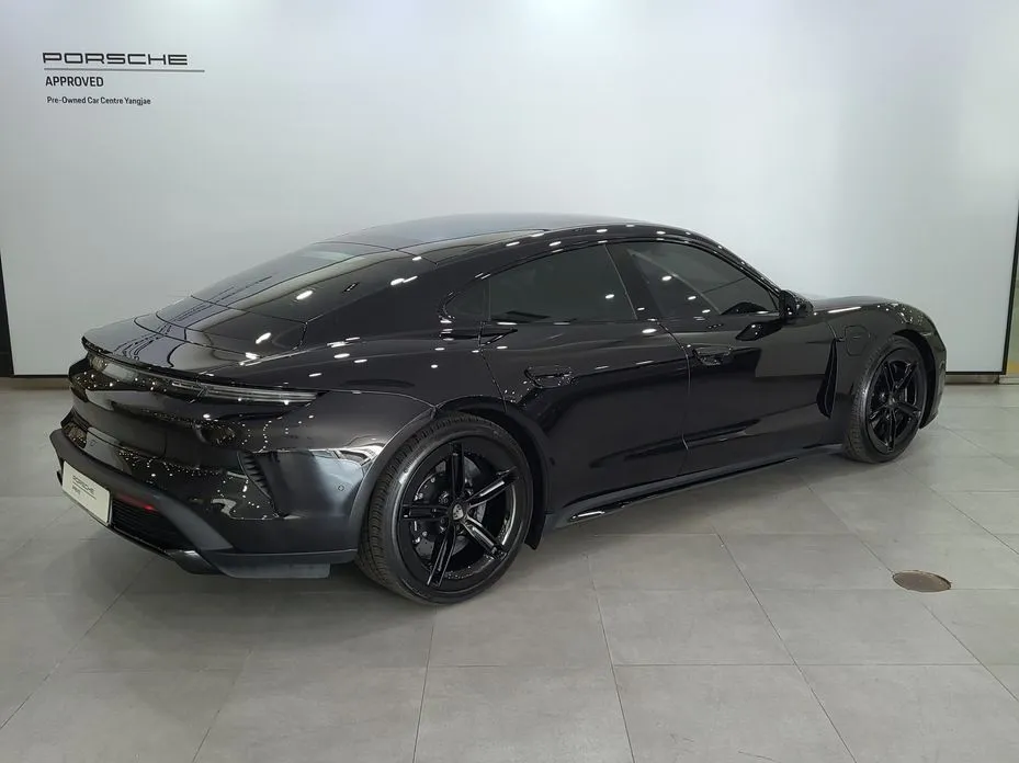 Porsche Taycan 2025 из KR, фото 6