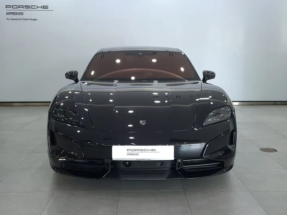 Porsche Taycan 2025 из KR, фото 4