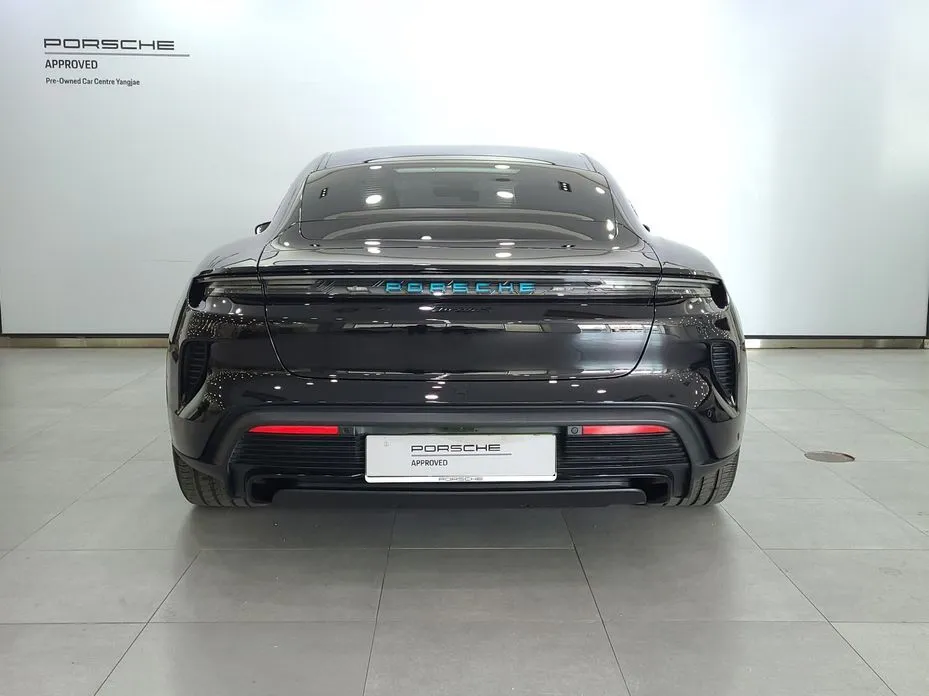 Porsche Taycan 2025 из KR, фото 8