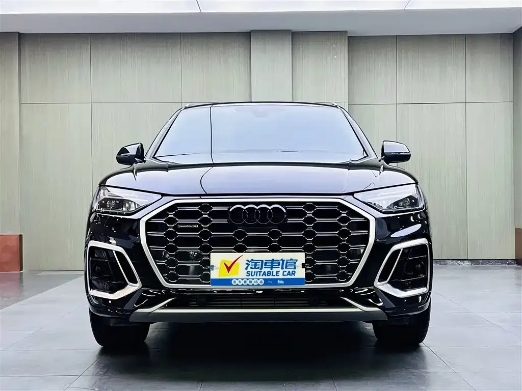 Audi Q5L — фото 3