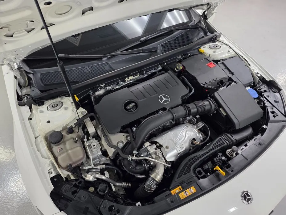 Mercedes-Benz A-Class — фото 10