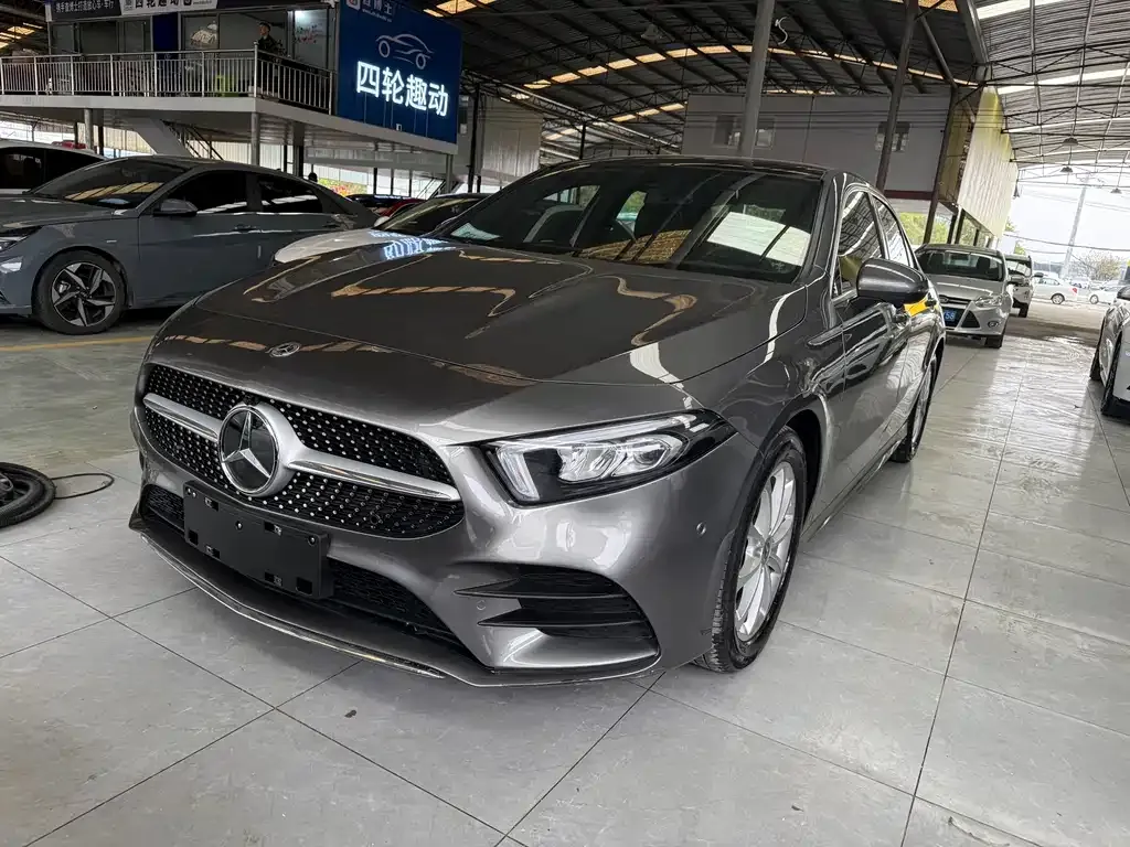 Mercedes-Benz A-Class — фото 1