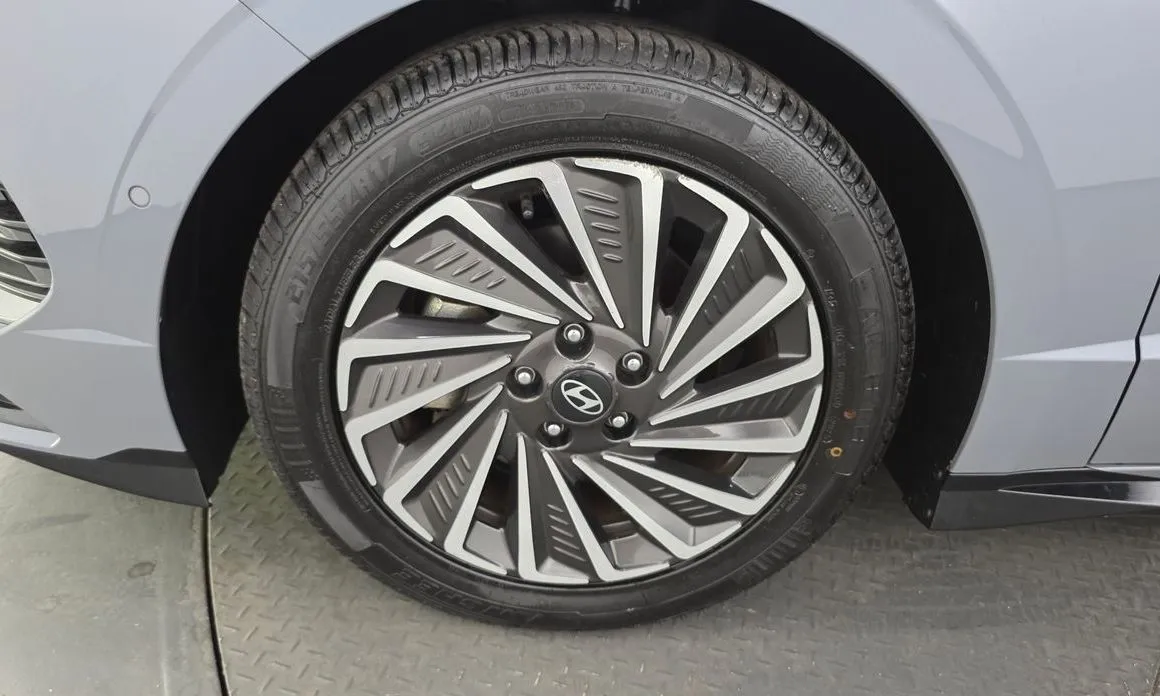 Hyundai Sonata 2024 из KR, фото 4