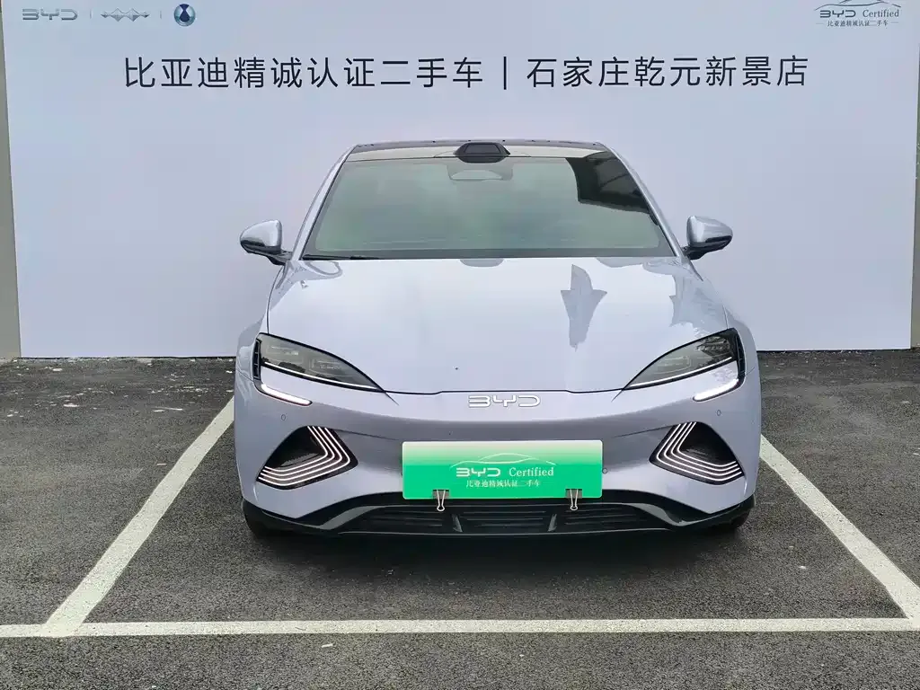 BYD Seal — фото 7