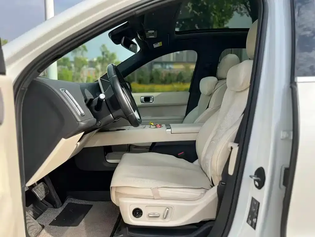 Li Auto L6 2024 из CN, фото 3