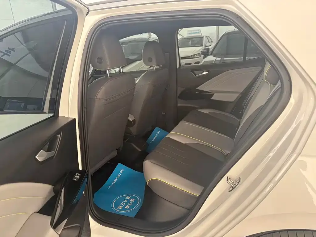 Volkswagen ID.3 2025 из CN, фото 4