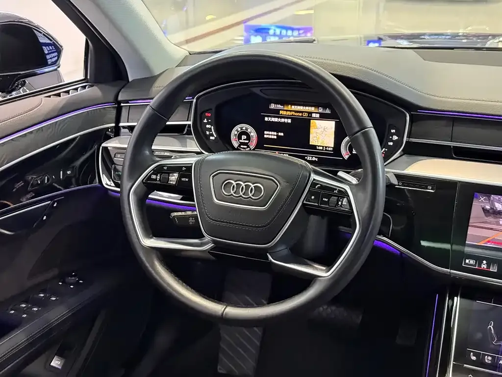 Audi A8 — фото 8