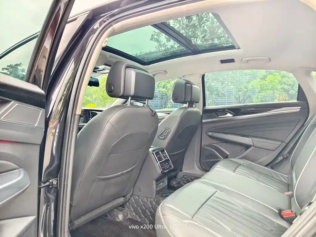 Volkswagen Passat — фото 5