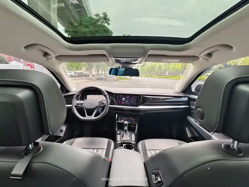 Volkswagen Passat — фото 4