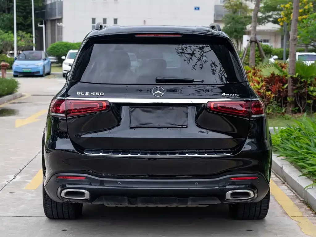 Mercedes-Benz GLS — фото 9