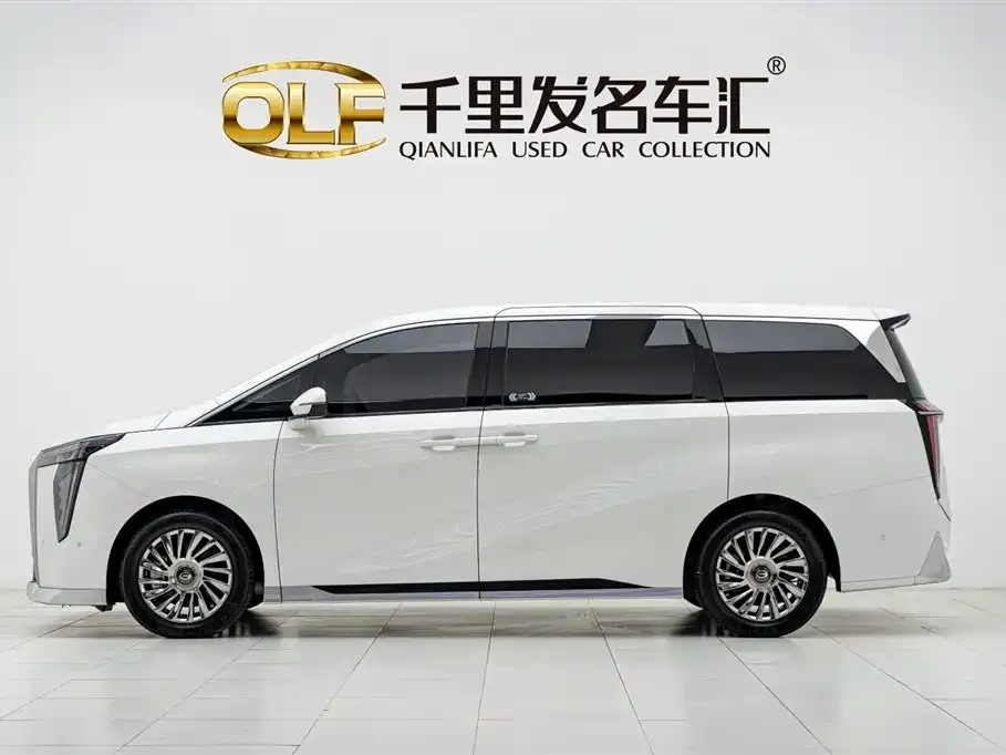 GAC Motor Trumpchi M8 — фото 6